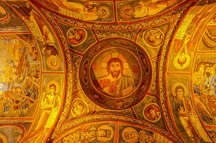 Karanlık Kilise