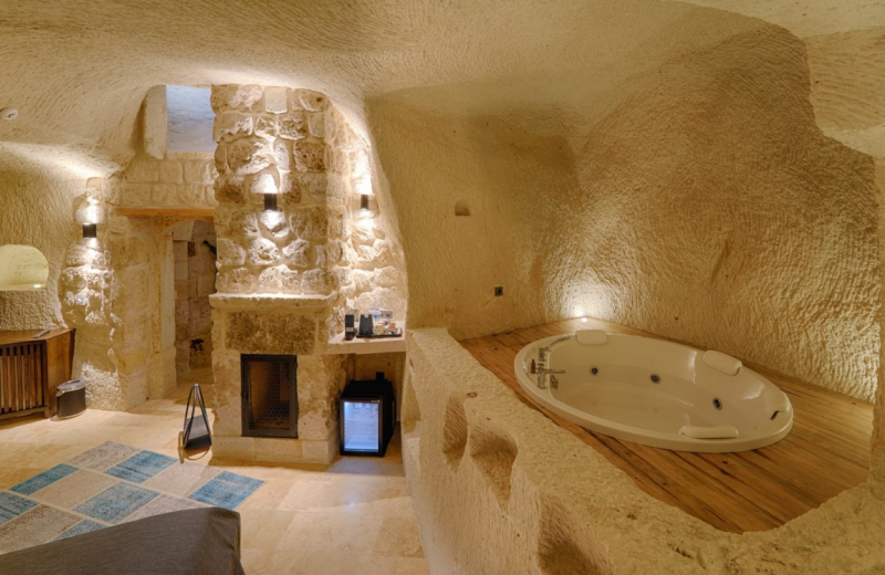 Luvi Cave